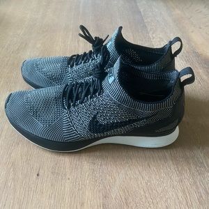 NWOT Men’s Nike Air Flyknit Running Shoes